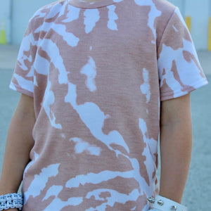 Hazel Tee (add on hood)